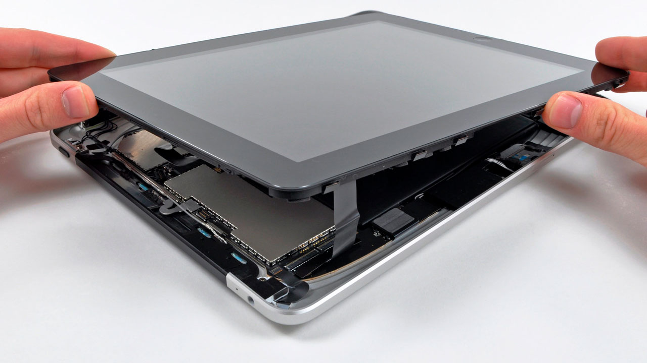 Замена дисплея и сенсора на планшете iPad в Полтаве
